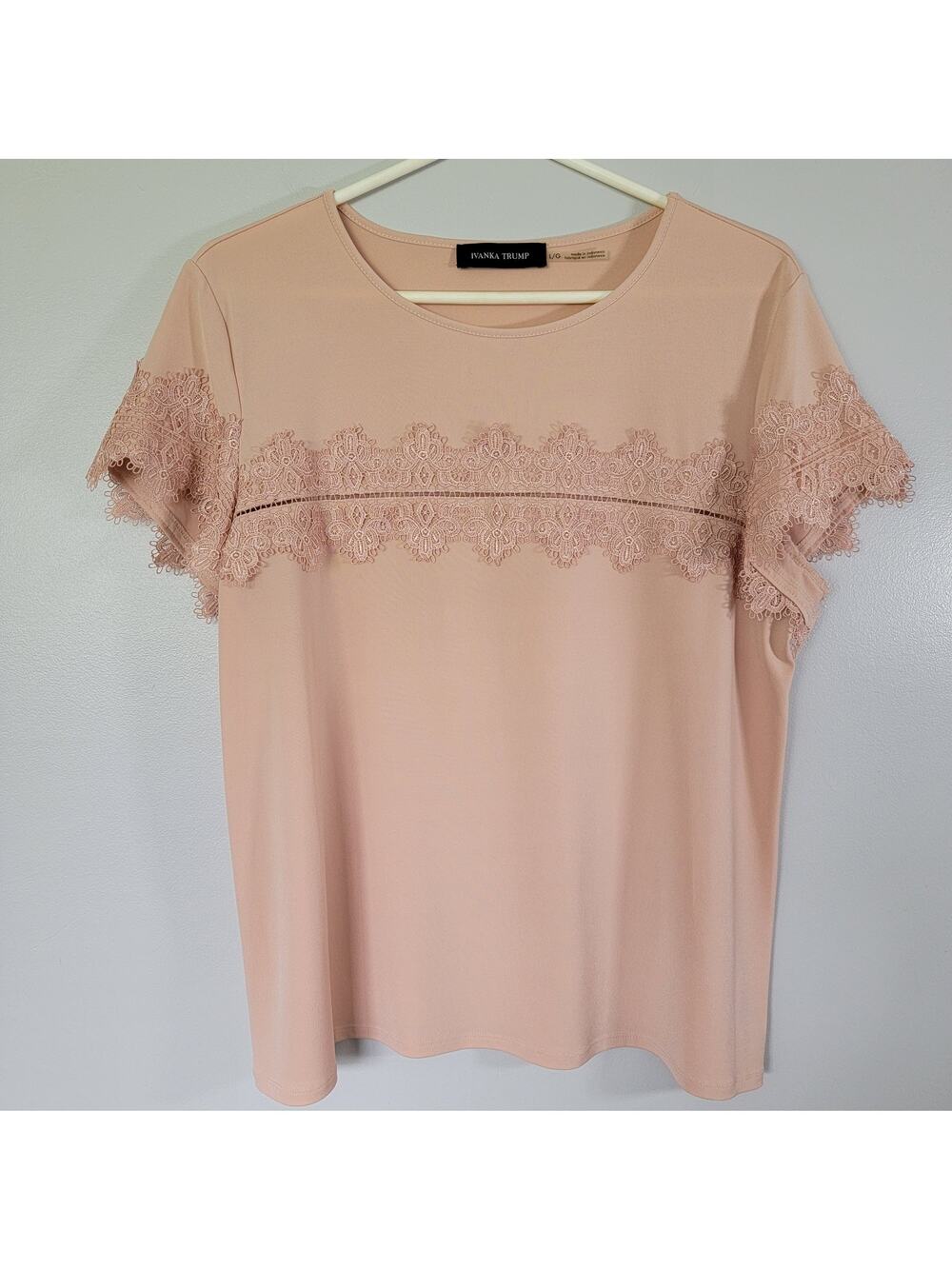 Ivanka Trump Elegant Lace Blouse Top Womens L Nude Feminine Career Quiet Luxury